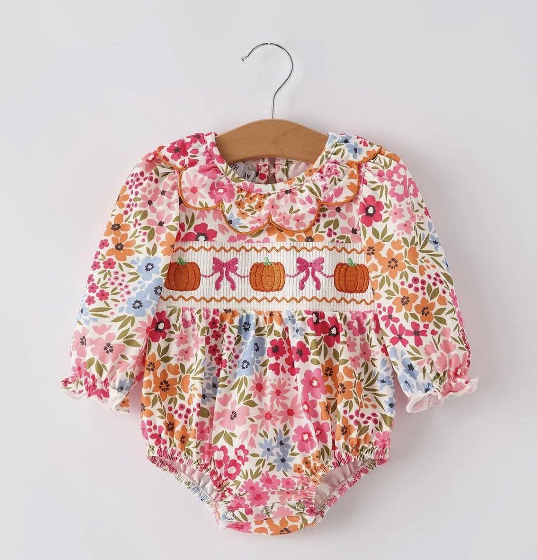 VIRAL FLORAL PUMPKINS GIRL BUBBLE- ETA
