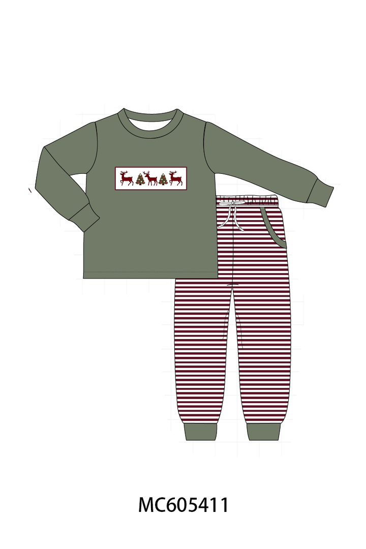 PO93 Maroon tree reindeer embroidery collection- ETA December